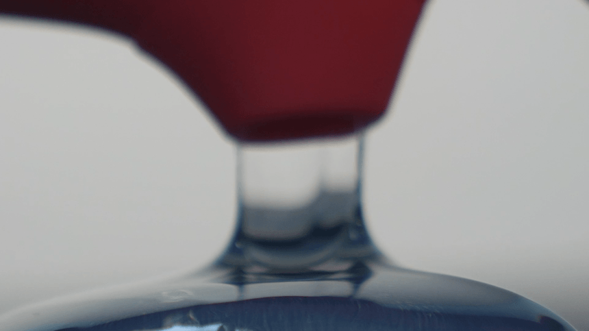 Womanizer Blend 작동 장면을 보여주는 짧은 애니메이션